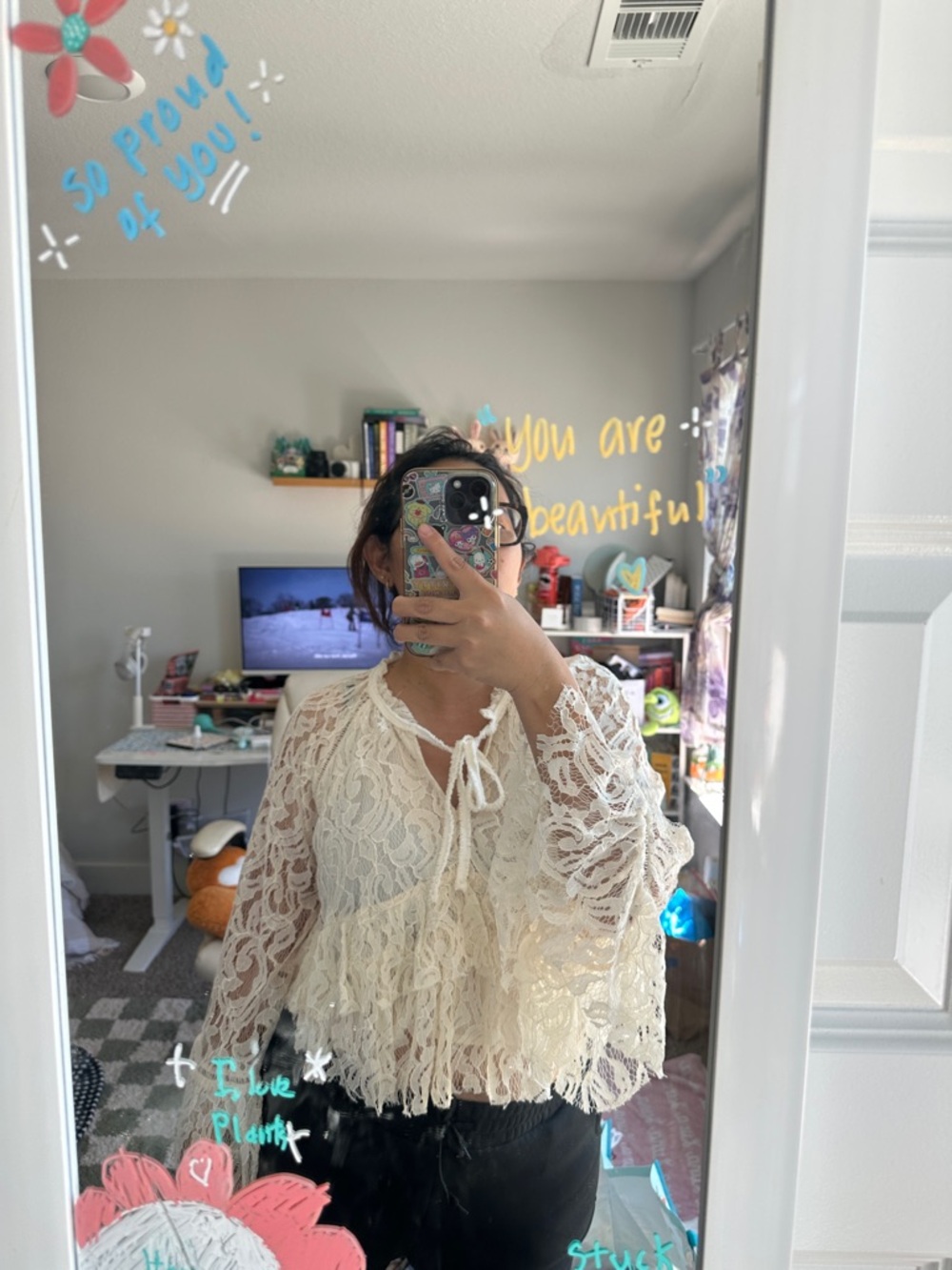 Blue B. Cream Floral Lace Tiered Ruffle Boho Bell Sleeve Blouse Size M - Picture 10 of 10